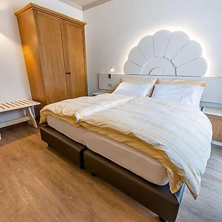 Hotel Paradiso 3*