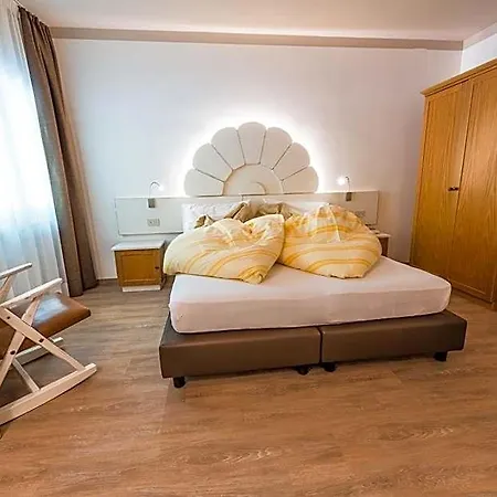Paradiso Hotel