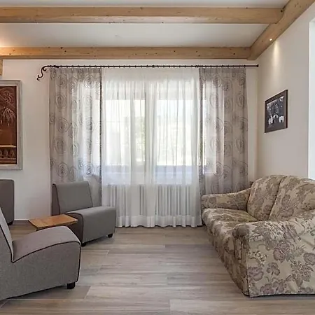 Paradiso Hotel